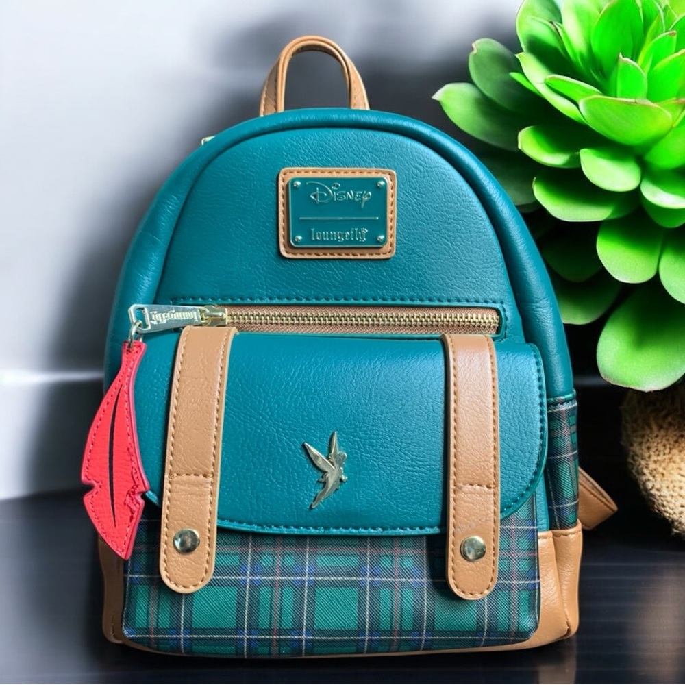 LOUNGEFLY - LIMITED EDITION Disney PETER PAN